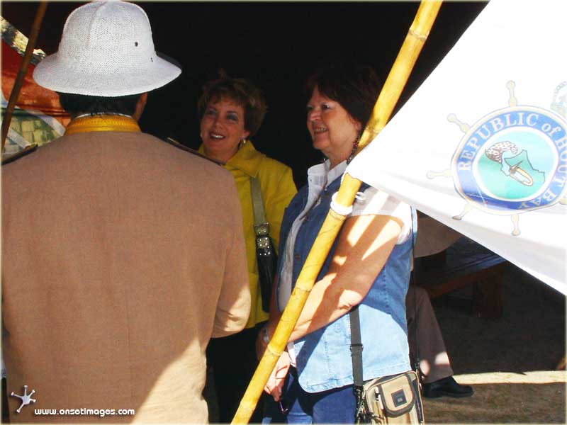 Consul Andre Jacobs, Councillor Marga Haywood and Eva Rieger